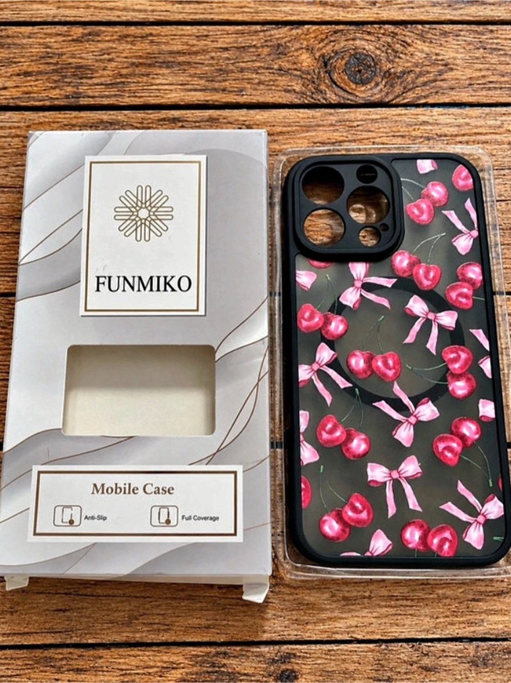 Fummiko Floral Cherry Print Phone Case New with Tags
